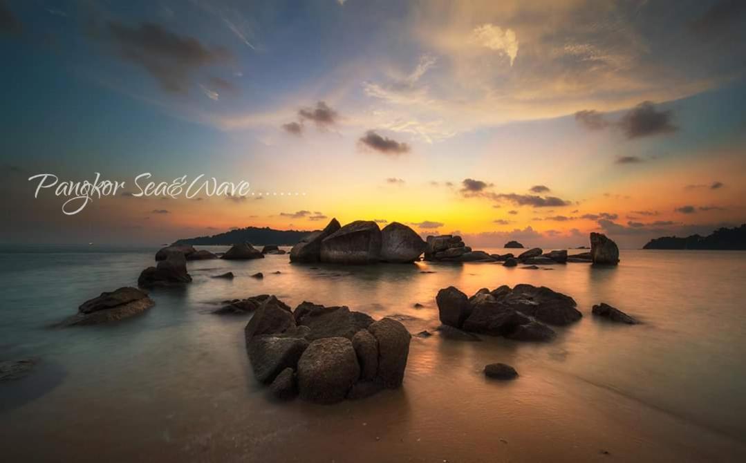 Sea & Wave #1 Coral Bay Apartment Pekan Pangkor Luaran gambar